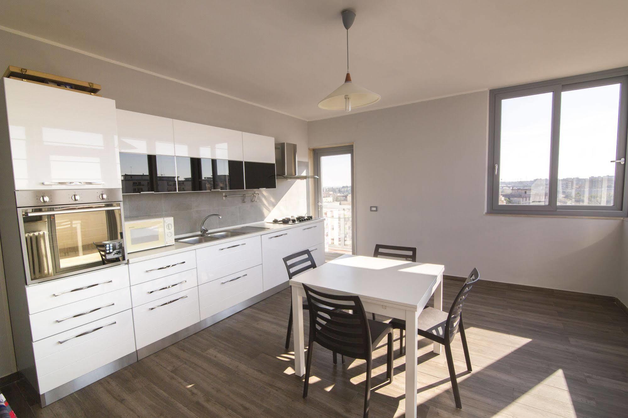Penthouse Station Luxury Suites & Apartment Brindisi Exteriér fotografie