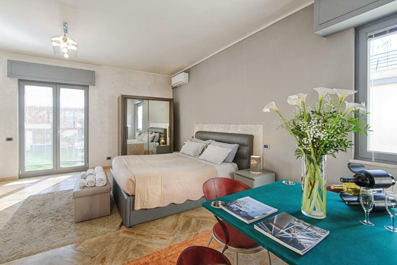 Penthouse Station Luxury Suites & Apartment Brindisi Exteriér fotografie